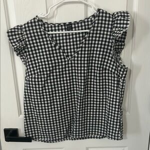 SHEIN Black and White Ruffled Blouse